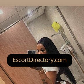Talia Superpeituda escort in Dubai offers Ejaculação na boca services
