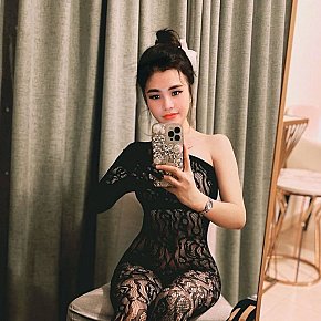 Moon Super-culo escort in Dubai offers Sesso Anale services