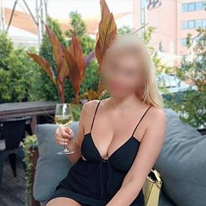 Olivia-Talin Reif escort in Stellenbosch offers 69 Position services