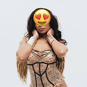 Amalia Superbunduda escort in Dubai offers Tapas (receber) services