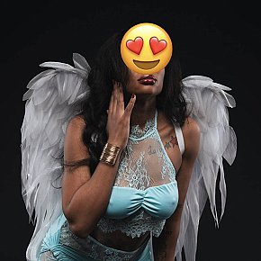 Amalia Superbunduda escort in Dubai offers Tapas (receber) services