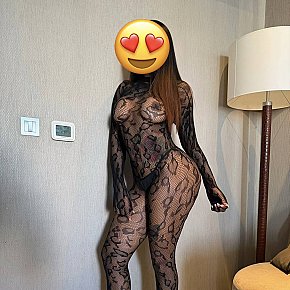 Amalia Superbunduda escort in Dubai offers Tapas (receber) services