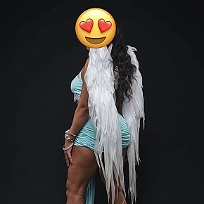 Amalia Superbunduda escort in Dubai offers Tapas (receber) services