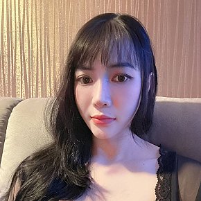 Emilia escort in  offers Massage sensuel intégral services