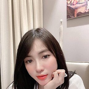 Emilia escort in  offers Massage sensuel intégral services