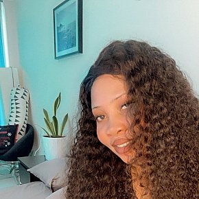 Angela-Baby escort in Abu Dhabi