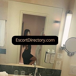 Emma Étudiante escort in Geneve offers Massage de la prostate services