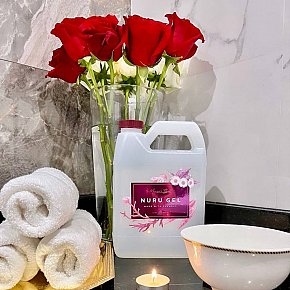 Rara escort in Dubai offers Tantrique services