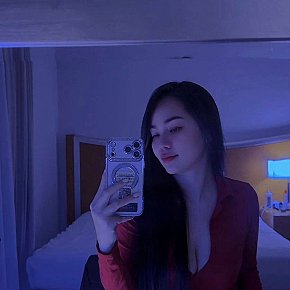 Hanna escort in Dubai