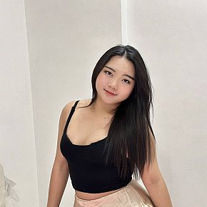 Yuri escort in Muscat