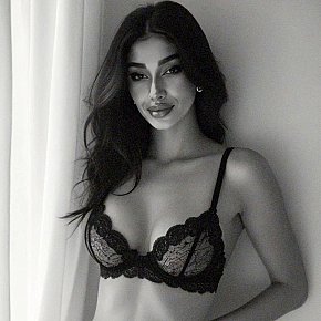 Mira escort in Dubai offers Fetish services