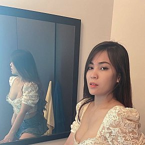 Kelly escort in Dubai