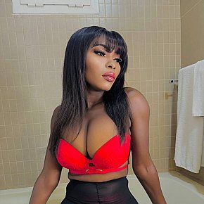 Candy escort in Doha offers Girlfriend Experience (GFE) services