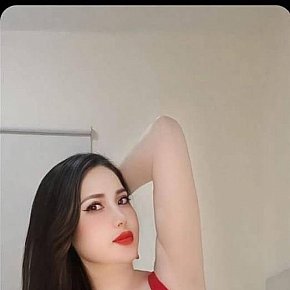Elisa Super Gros Cul escort in Abu Dhabi offers Maîtresse (soft) services