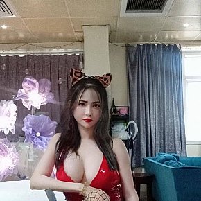 Elisa Super Gros Cul escort in Abu Dhabi offers Maîtresse (soft) services