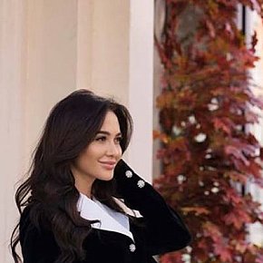 Cassandra Mûre escort in London offers Pipe sans capote services