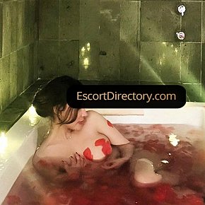 Risa Vip Escort escort in  offers Masaj erotic services