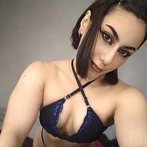 Lilith-Artyan Garota De Colegial escort in Buenos Aires offers Beijar services