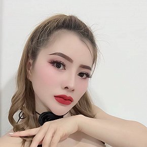 Mimi Mignonă escort in Abu Dhabi