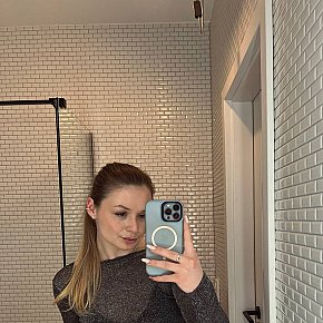 Eva Ganz Natürlich escort in Prague offers Zungenküsse services
