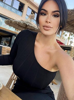 Love BBW escort in Dubai offers Sclav/Supus(hard) services