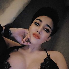 Kiki Mûre escort in  offers Pipe sans capote services
