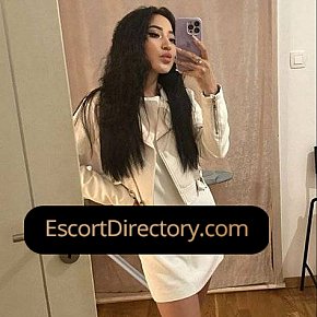 Anna Vip Escort escort in  offers Strip-tease /Dança de mesa services