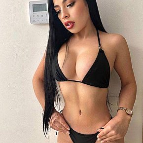 Serha escort in Frankfurt offers Bacio se c'è sintonia services