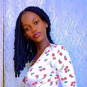 Tarah escort in Doha offers Branlette services