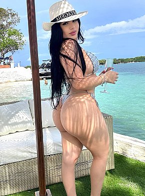 Layla Natürlich escort in Dubai offers Zungenküsse services