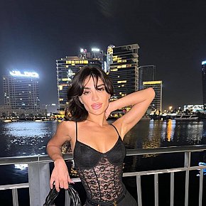 Amida Ragazza Fitness escort in Dubai offers Bacio alla francese services