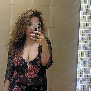 Karima escort in  offers Experiencia de Novia (GFE)
 services
