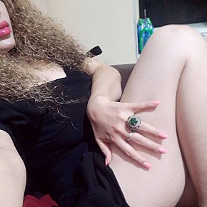 Karima escort in  offers Experiência com garotas (GFE) services