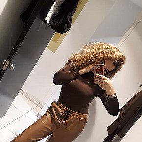 Karima escort in  offers Experiencia de Novia (GFE)
 services