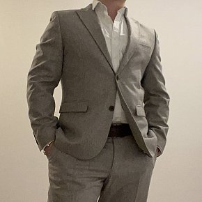 Marco escort in Cambridge offers Striptease/Lapdance services
