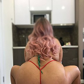 Masha BBW escort in Manama offers Rollenspiele services