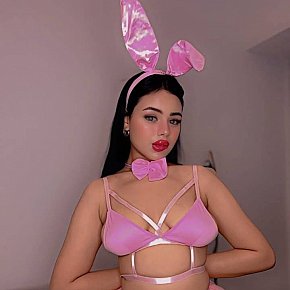 Simona Piccolina escort in Dubai