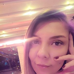 Narges escort in 