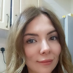 Narges escort in 