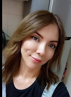 Narges escort in 