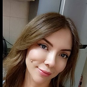 Narges escort in 