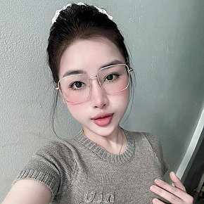 Xuka Garota Fitness escort in  offers Beijo francês services