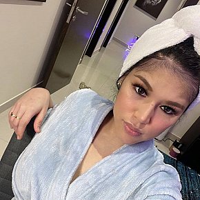 Bella escort in  offers Joc de Roluri şi Fantezie services