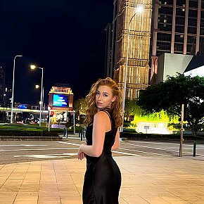 Tamara Muskulös escort in Dubai offers Dusch services