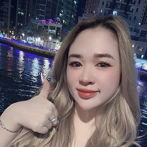 Lisa escort in Dubai offers Lécher et sucer les testicules services