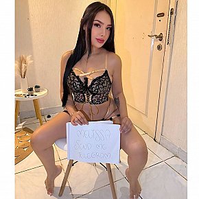 Meli Superbunduda escort in Muscat