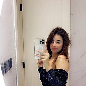 Yasmine escort in  offers Sex in versch. Positionen services