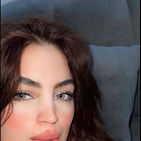Yasmine escort in  offers Sex in versch. Positionen services