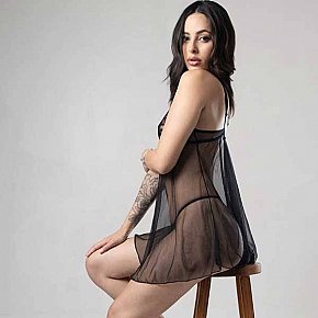 Milkyway escort in London offers Massagem intima services