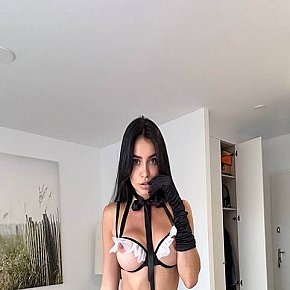 Melany Super Booty
 escort in Amsterdam offers Kissing services